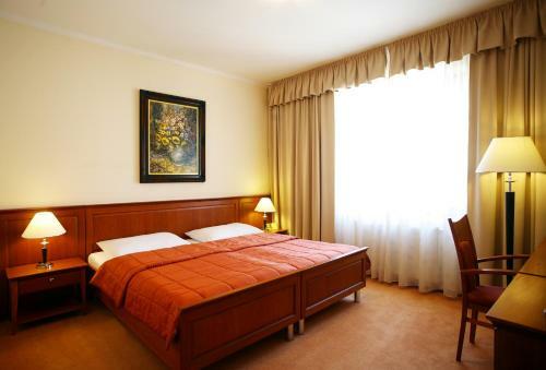 Hotel Maty?�k