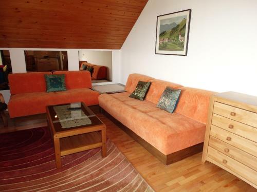Hostal Apartments Maria