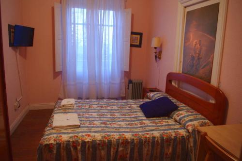 Hostal Pensi�n "la Marina"