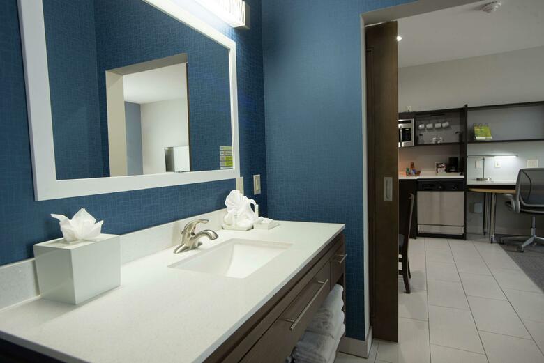 Hotel Home2 Suites By Hilton Tulsa Hills