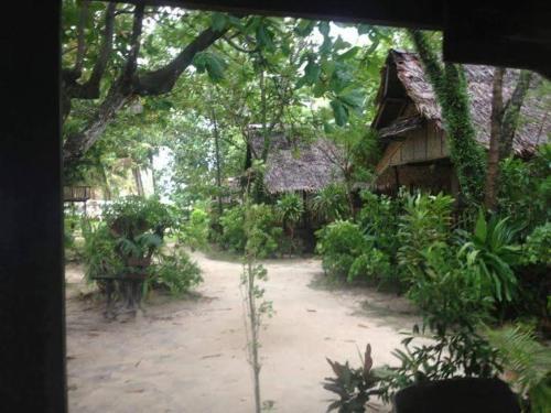 Hotel Patrick's On The Beach Resort