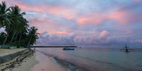 Hotel Patrick's On The Beach Resort