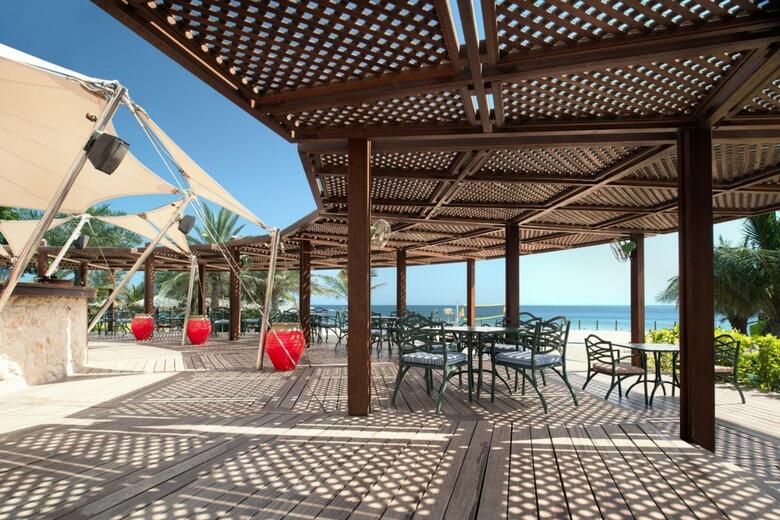 Hotel Le Meridien Al Aqah Beach Resort