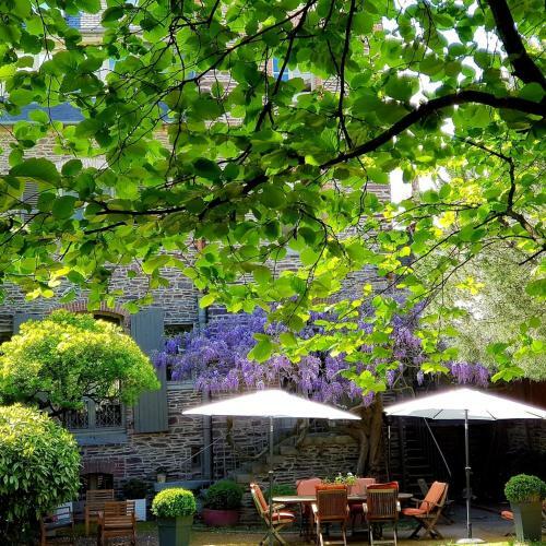 Bed & Breakfast Castel Jolly