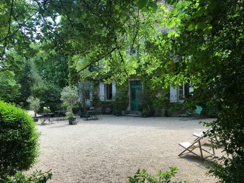 Bed & Breakfast Les Chambres D'h�tes Du Bois Joli