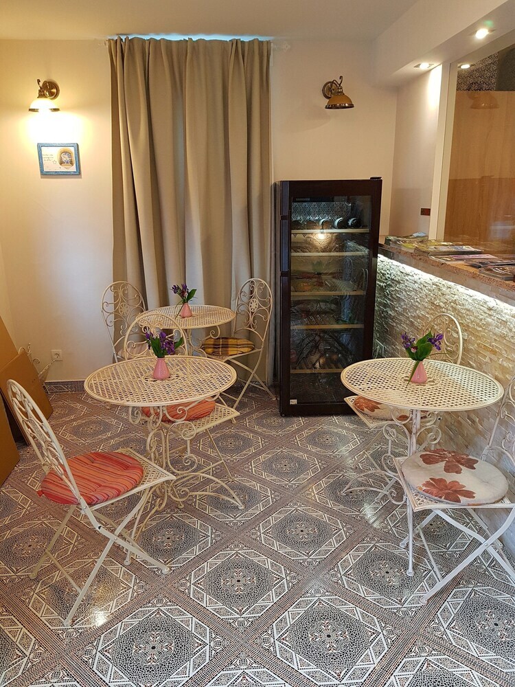 Hotel Asteria