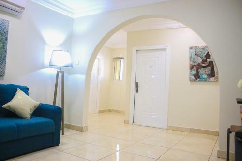 The Earl Heights Apartment Hotel