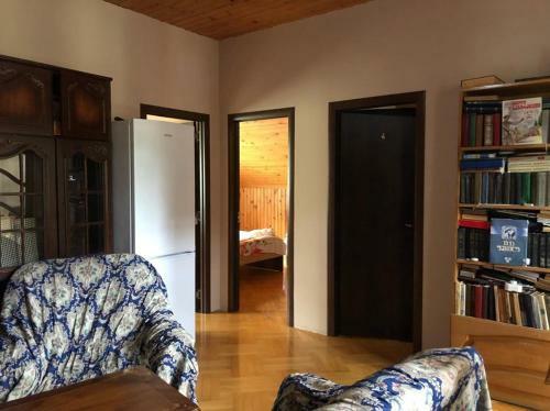 Hostal Dato's Guestshouse
