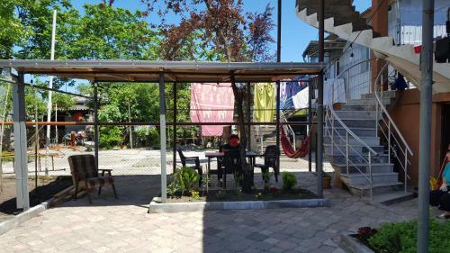 Hostal Binuli House