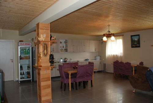 Hostal Guest House Lasili
