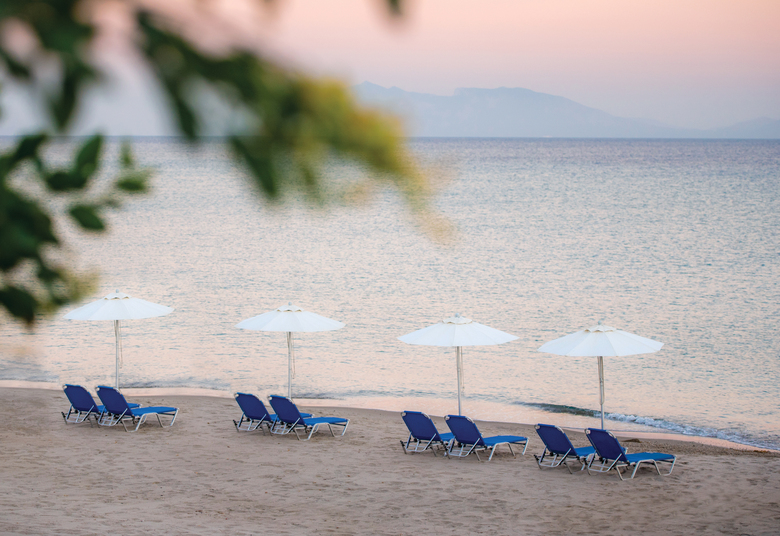 Grand Blue Beach Hotel