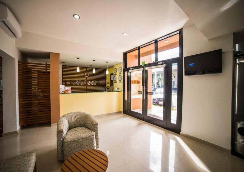 Hotel Marlon (.)