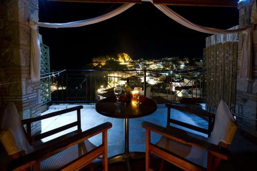 Apartamento Petros Penthouse & Studios