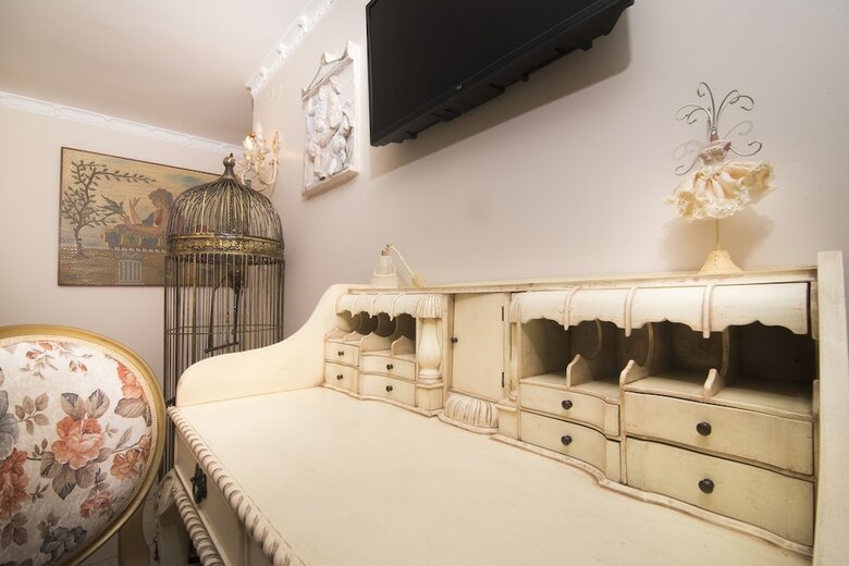 Parthenon Art Hotel