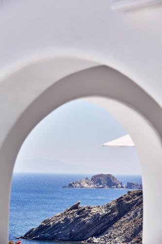 Hotel Kirini - My Mykonos Retreat