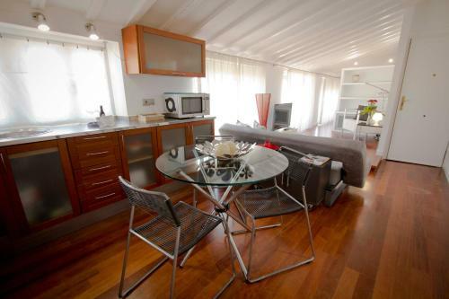 Apartments Holidays 2 Malaga Historic Center