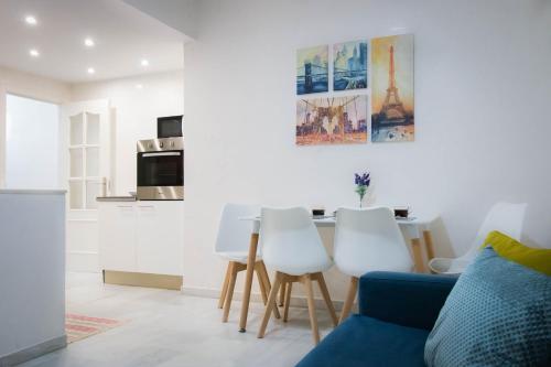 Apartments Holidays 2 Malaga Historic Center