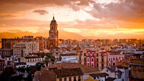 Apartments Holidays 2 Malaga Historic Center