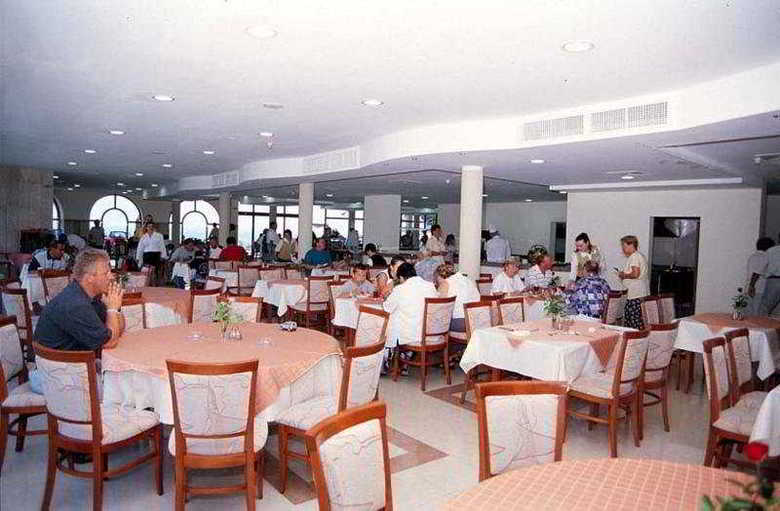 Hotel Dolphin