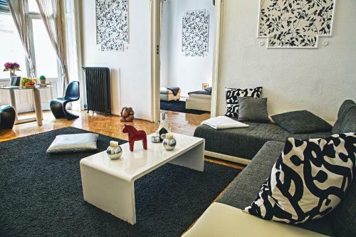 Pearl Apartments