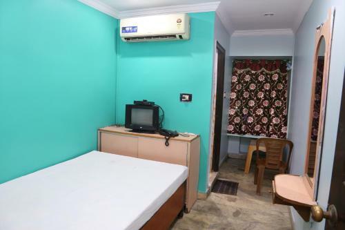 Vani Lodge