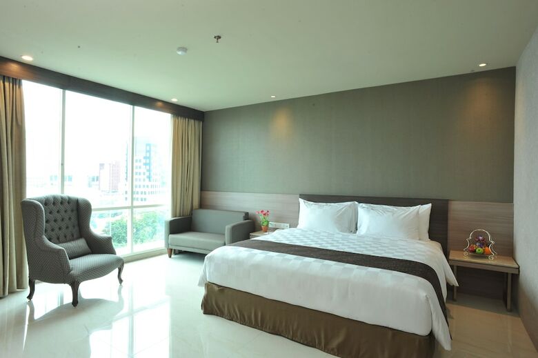 Hotel Aria Centra Surabaya