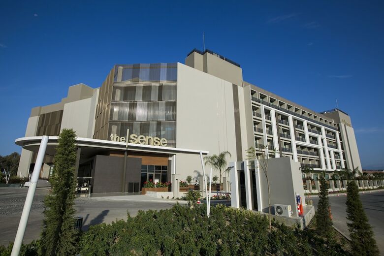 The Sense Deluxe Hotel