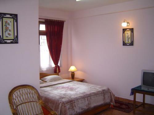 Deki Lodge