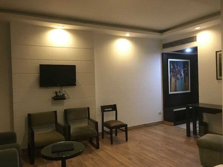 Hotel Orchid
