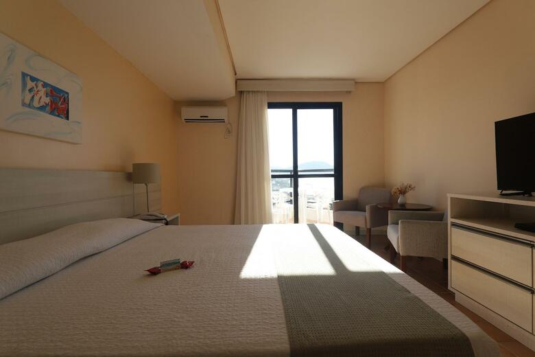 Ingleses Praia Hotel