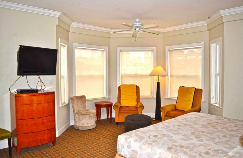 Sia Park Executive Hotel