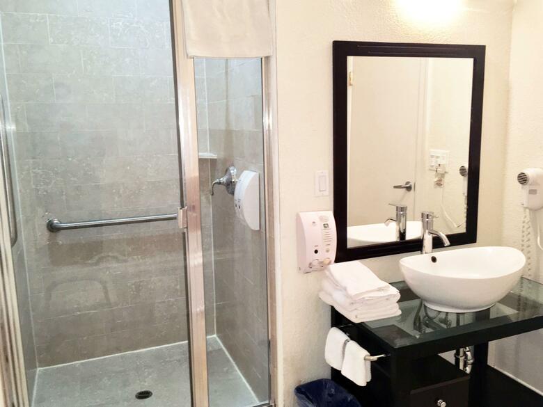 Sia Park Executive Hotel