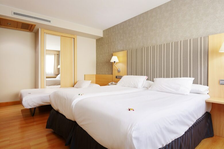 U Hotel Villa-gom�