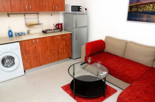 Elena Apartments