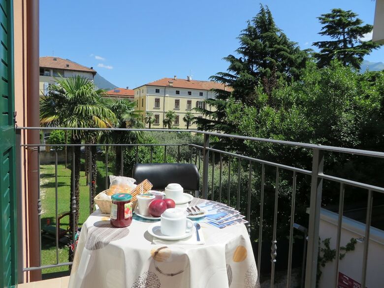 Bella Villa Apartments