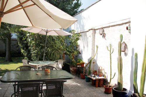 Hostal Newen Kara Hostel