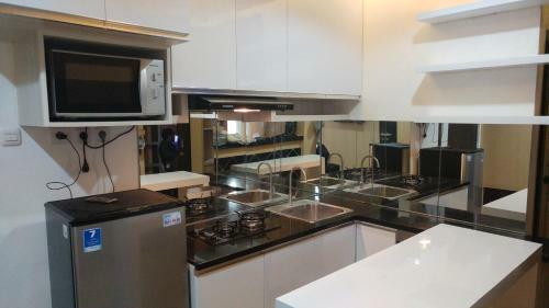 Inap At Capsule Hostel