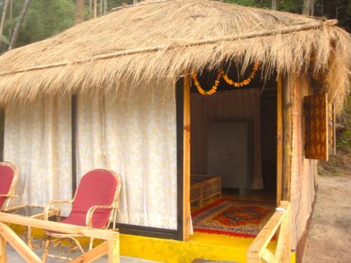 Hotel Krishna Paradise Beach Resort