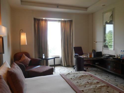 Hotel Lemon Tree Premier, Leisure Valley 2, Gurugram