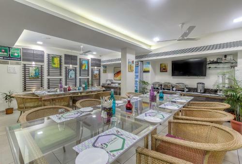 Hotel Treebo Daksh Residency