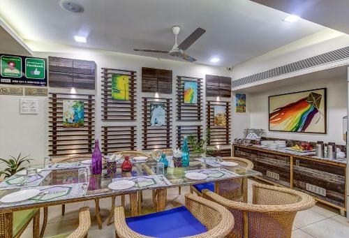 Hotel Treebo Daksh Residency