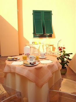 Hotel Moderno
