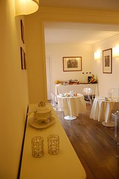 Hotel Moderno