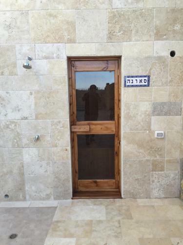 Lodge Lev Midbar