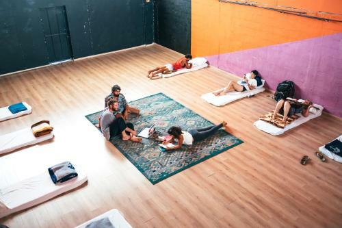 Me'ever Hostel