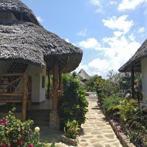 Malaika Beach Villas