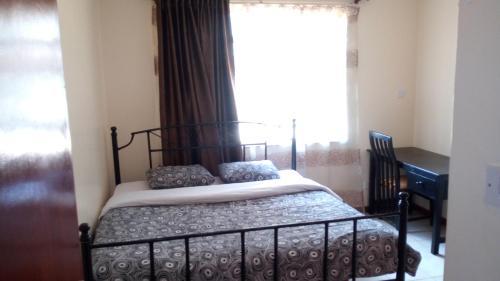 Beautiful Ensuite Room In An Elegant Home....