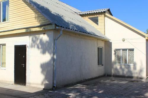 Holiday Hostel House