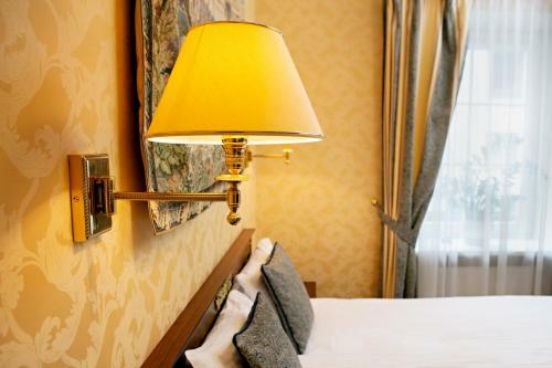 Hotel Dvaras - Manor House