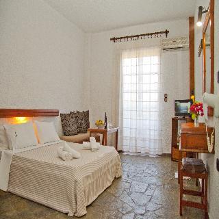 Hotel Folia Studios Apts